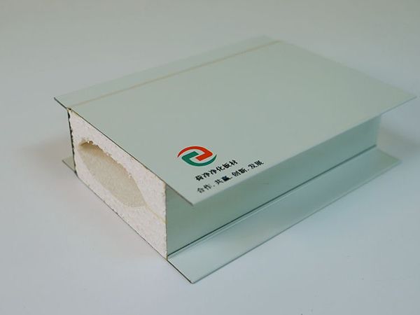 從“被動凈化”到“主動監(jiān)測”：智能凈化板的顛覆性革命